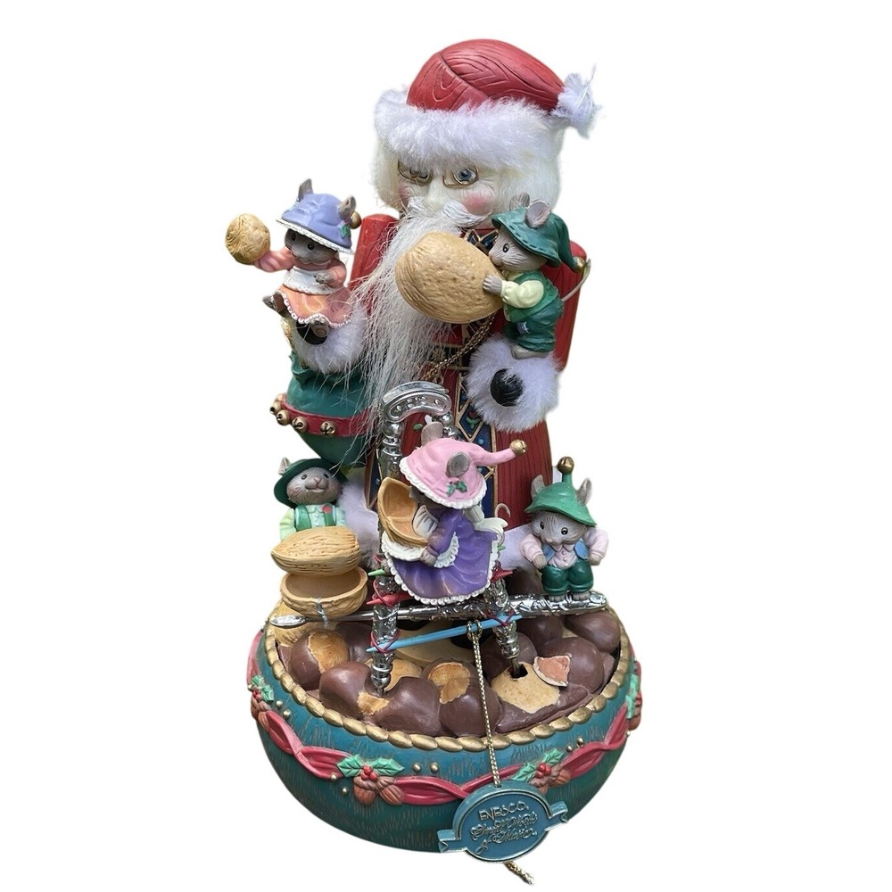 Enesco Nutcracker Nuts About‎ Christmas Musical Merry Little Xmas Mice WORKS